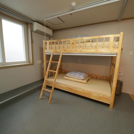 Hostel Mihojae Μπουσάν Δωμάτιο φωτογραφία