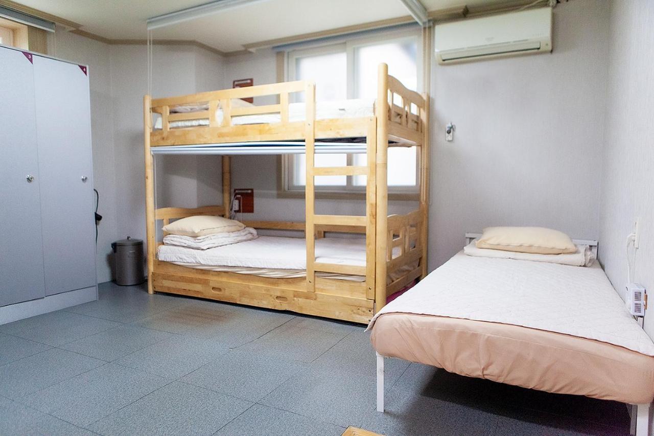 Hostel Mihojae Μπουσάν Δωμάτιο φωτογραφία